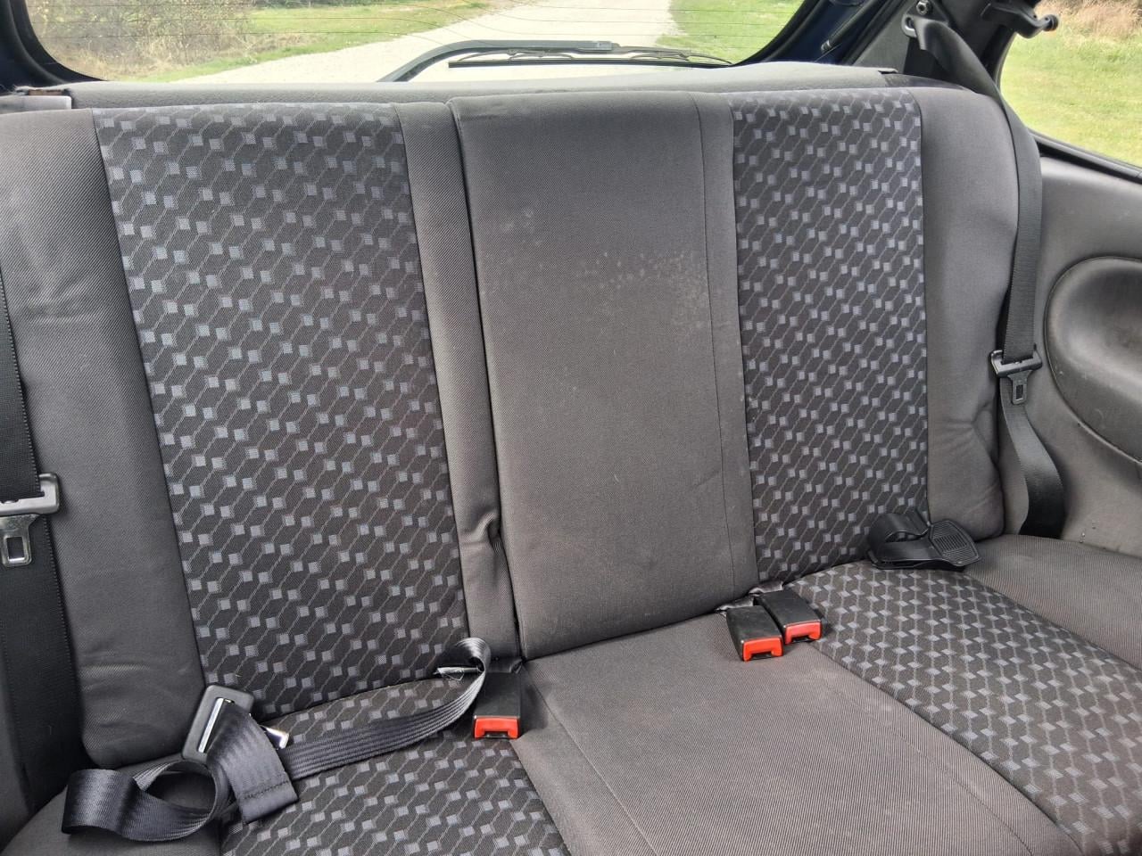 Ford Fiesta 1.3 I 3DR 2001 Blauw