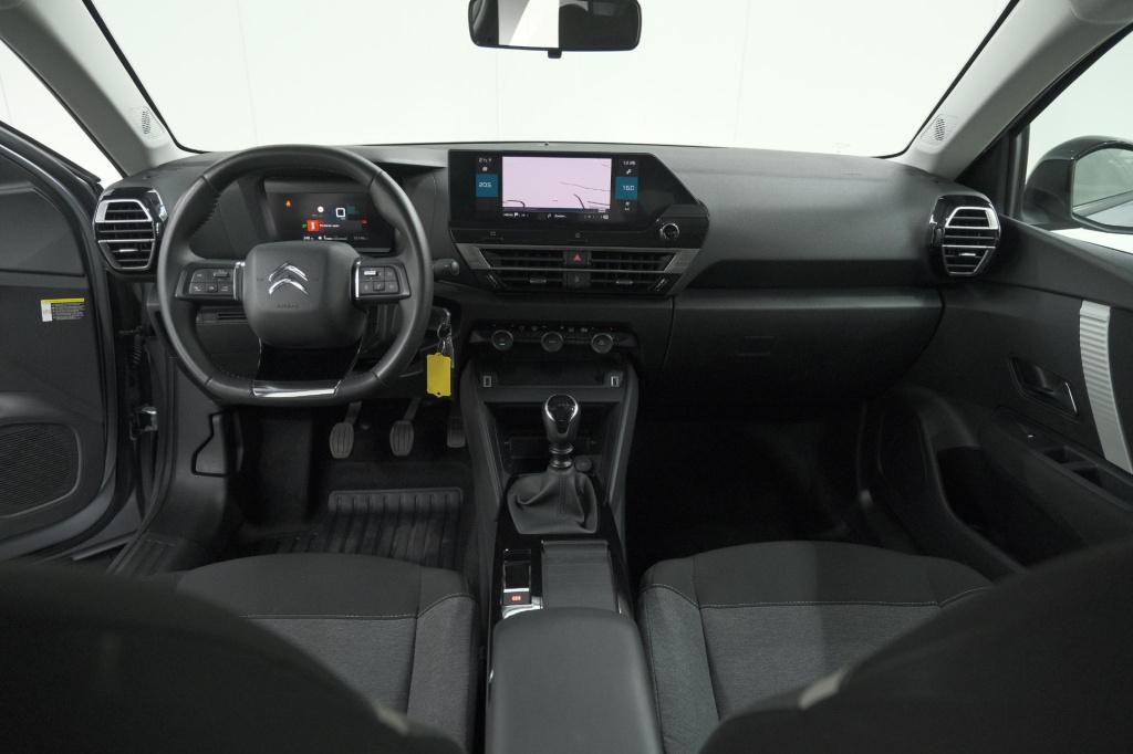 Citroen C4 puretech 130 feel | trekhaak | camera | allseason banden | clima