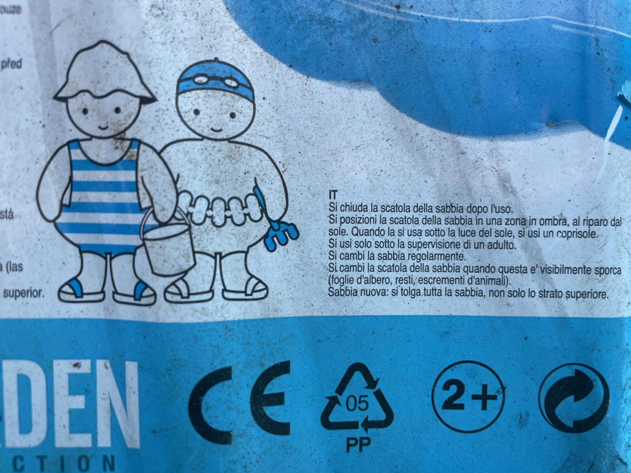 NIEUW Blauw Schelpenbadje, leuk als zwembadje
