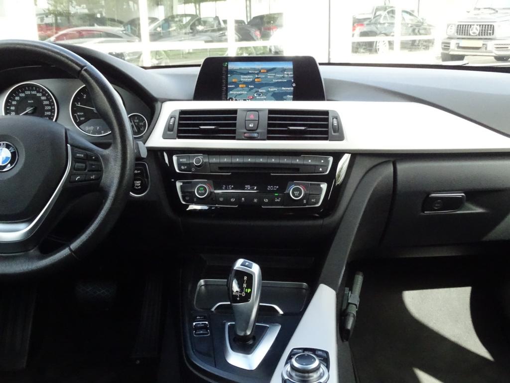 BMW 3-serie touring 318i executive automaat