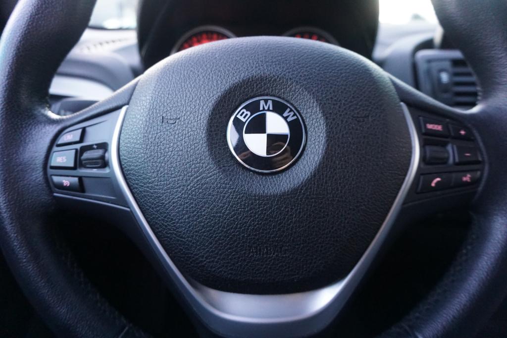 BMW 1 Serie 116i executive climate / navi / cruise / parkeersens. / elektr.