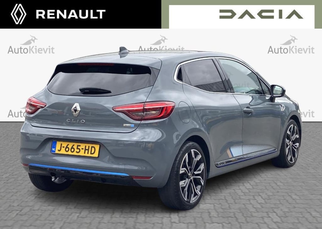 Renault Clio 1.6 e-tech hybrid 140 serie limitee e-tech