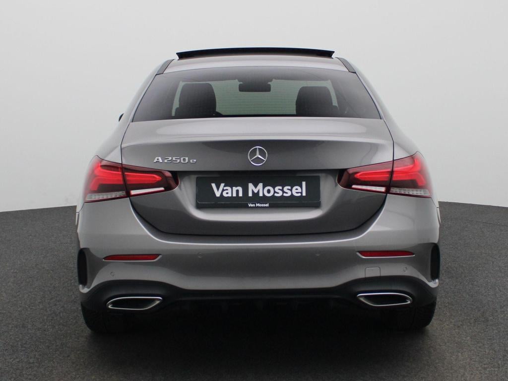 Mercedes-Benz A-Klasse 250 e business line | amg-styling | automaat | panor