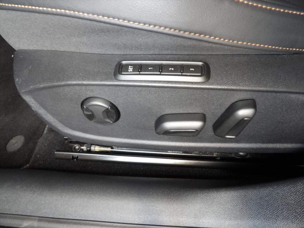 Cupra Leon 1.4 e-hybrid 245pk dsg-6 adrenal