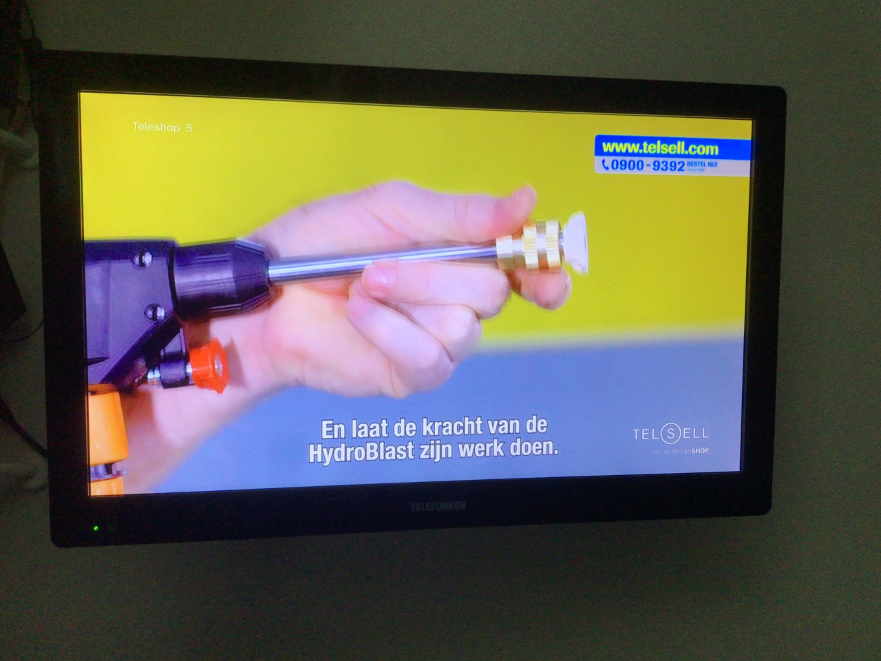 24 inch tv