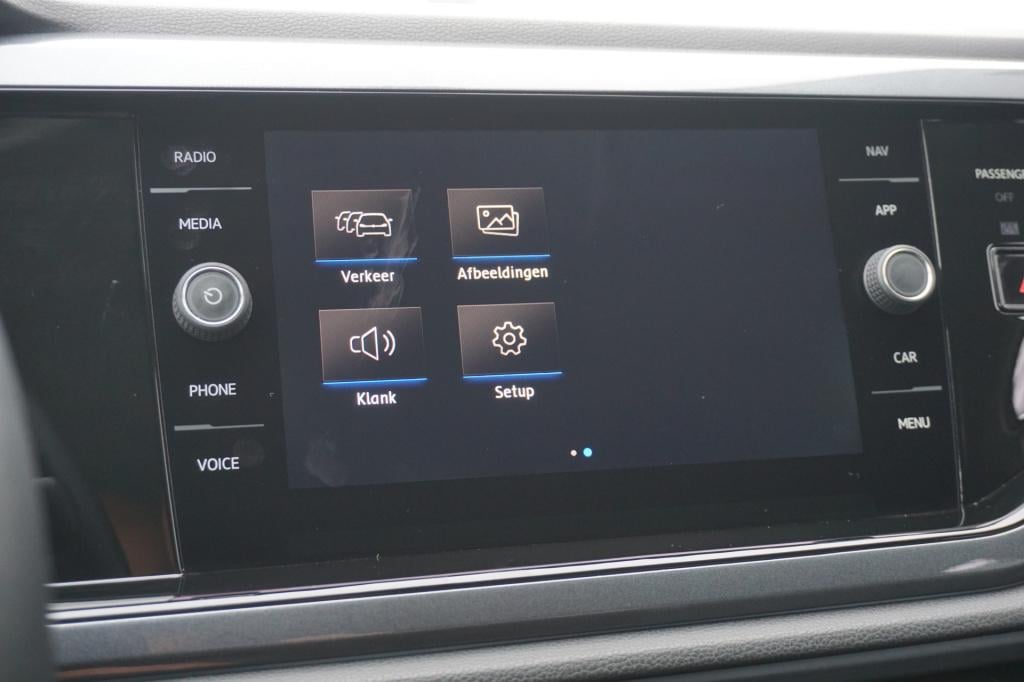 Volkswagen Polo 1.0 tsi highline automaat - climate / navi / cruise / camer