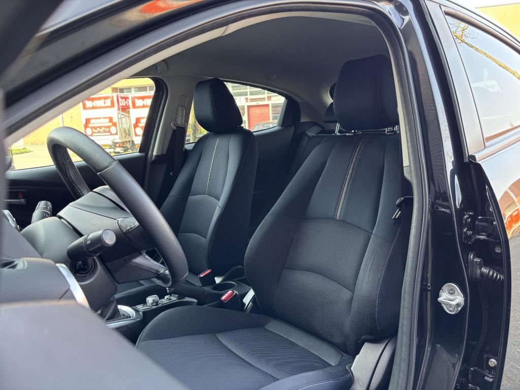 Mazda 2 1.5 skyactiv-g luxury i-activesense pack, nl-auto!