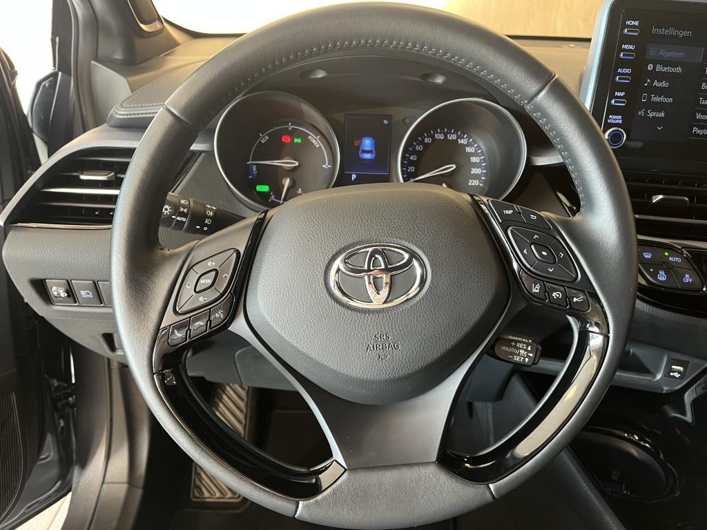 Toyota C-hr 2.0 hyb. first edition | trekhaak | lage km-stand |