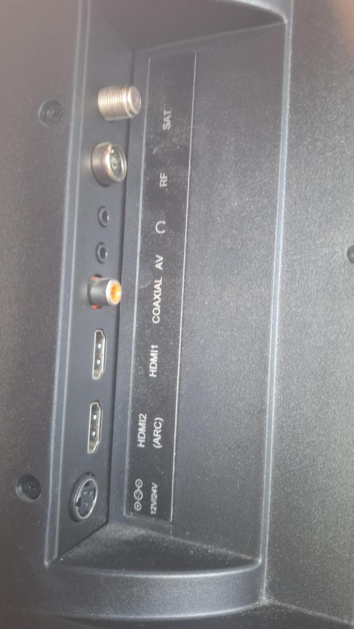 TV-monitor, smart-TV op 12 Volt