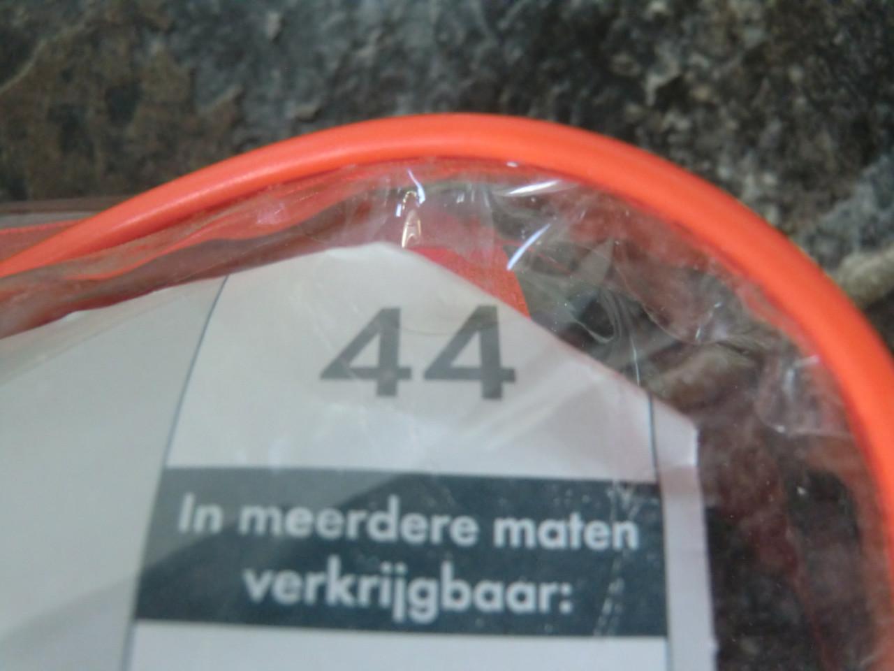 Thinsulate ijshokey schaatsen mt 44