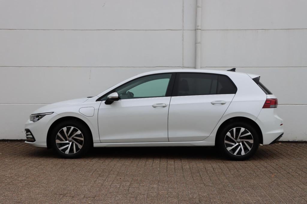Volkswagen Golf 1.4 ehybrid style 204pk dsg6
