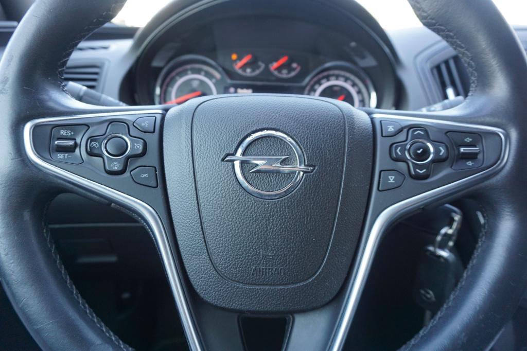 Opel Insignia 1.6 cdti innovation automaat - airco / navi / cruise / elektr