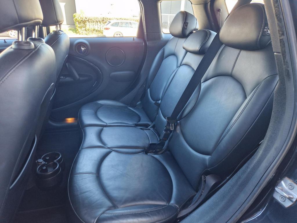 Mini Countryman mini 1.6 cooper knockout edition