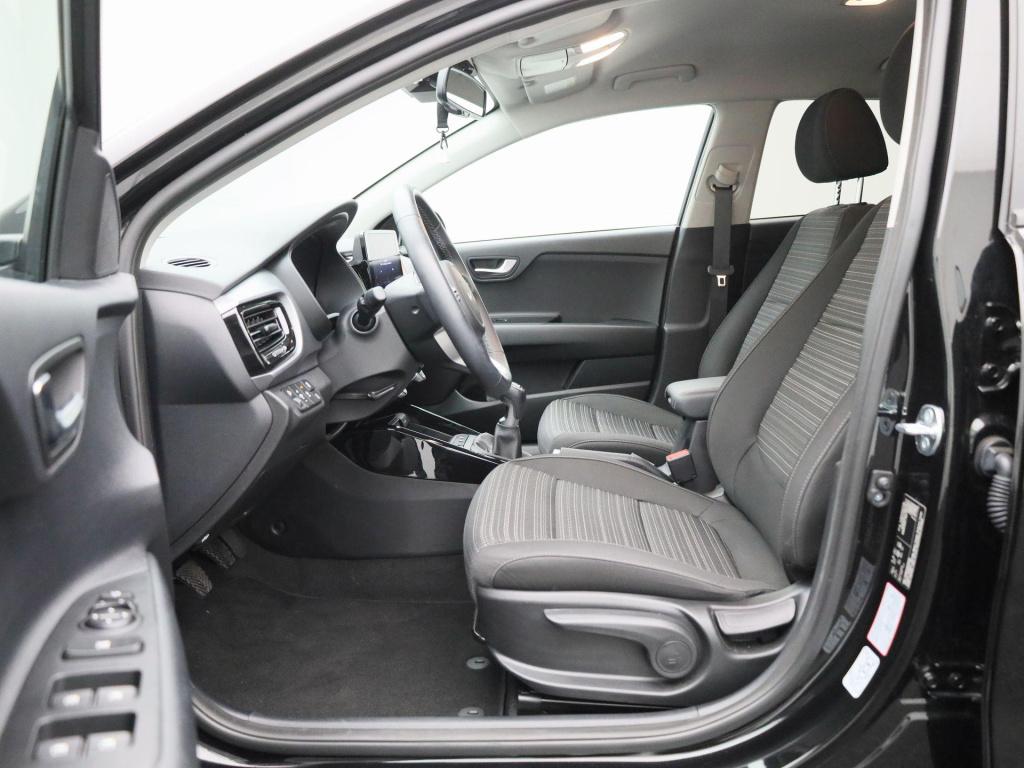 Kia Stonic 1.0 t-gdi mhev dynamicplusline | lmv | navigatie | parkeer senso
