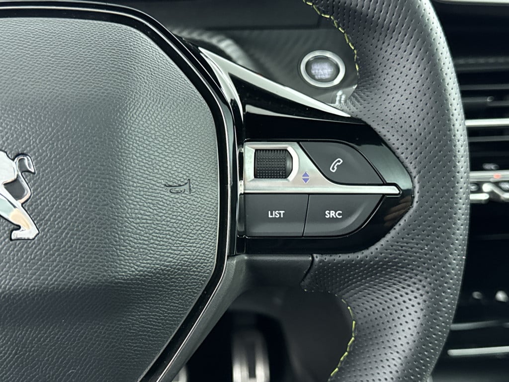 Peugeot 208 ev gt 350 50 kwh | 1e eigenaar | panoramadak |