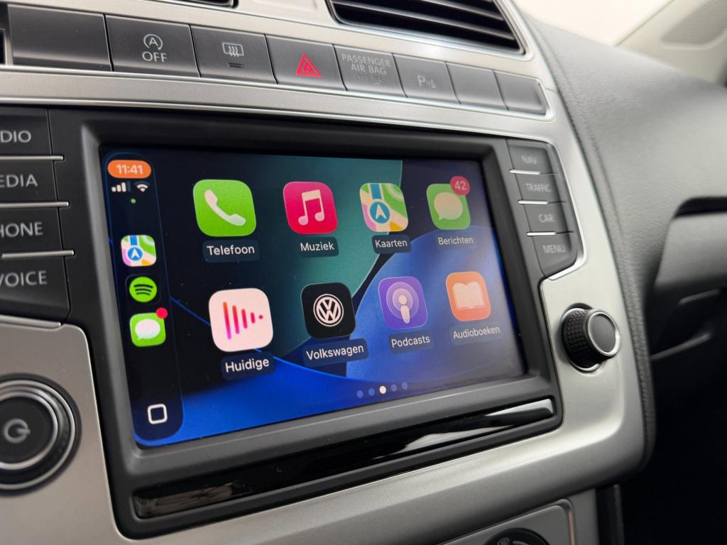 Volkswagen Polo occasion 1.0 bluemotion connected series | wit | tweedehand