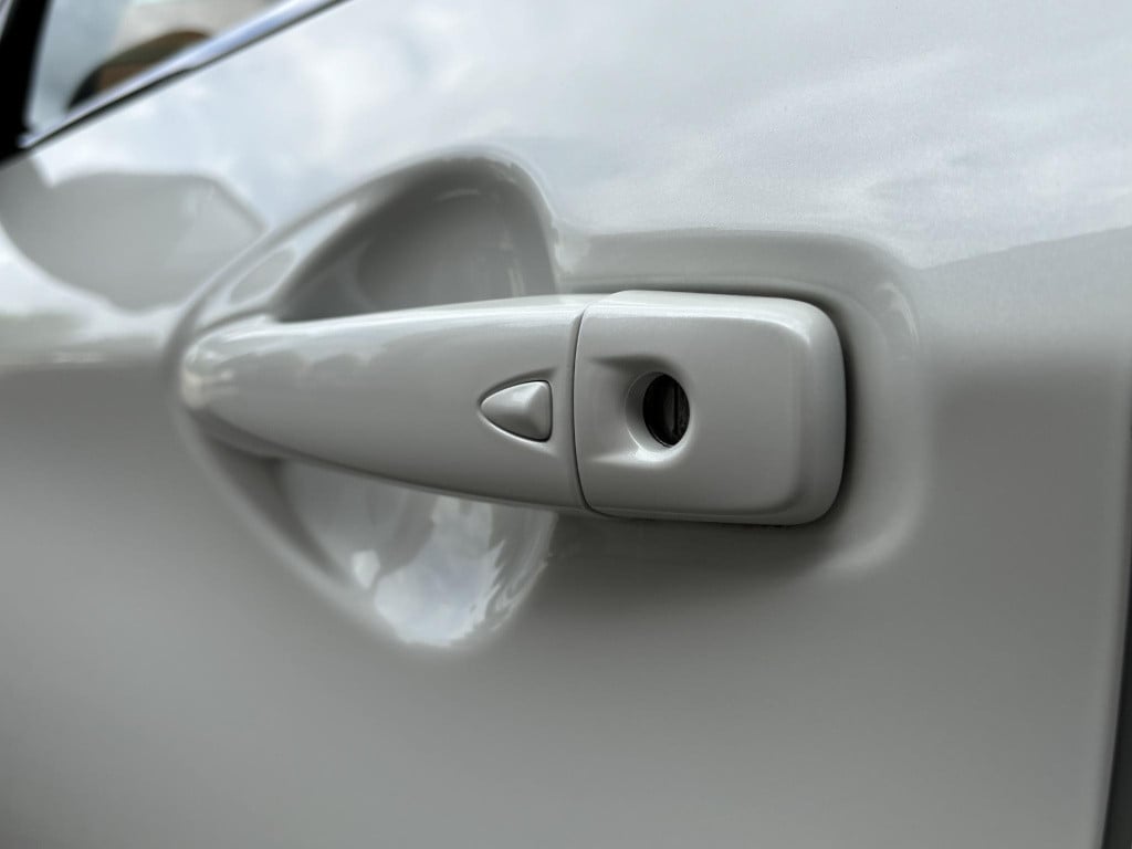 Nissan Qashqai 1.6 tekna | panoramadak | leder | stoelverwarming | navigati