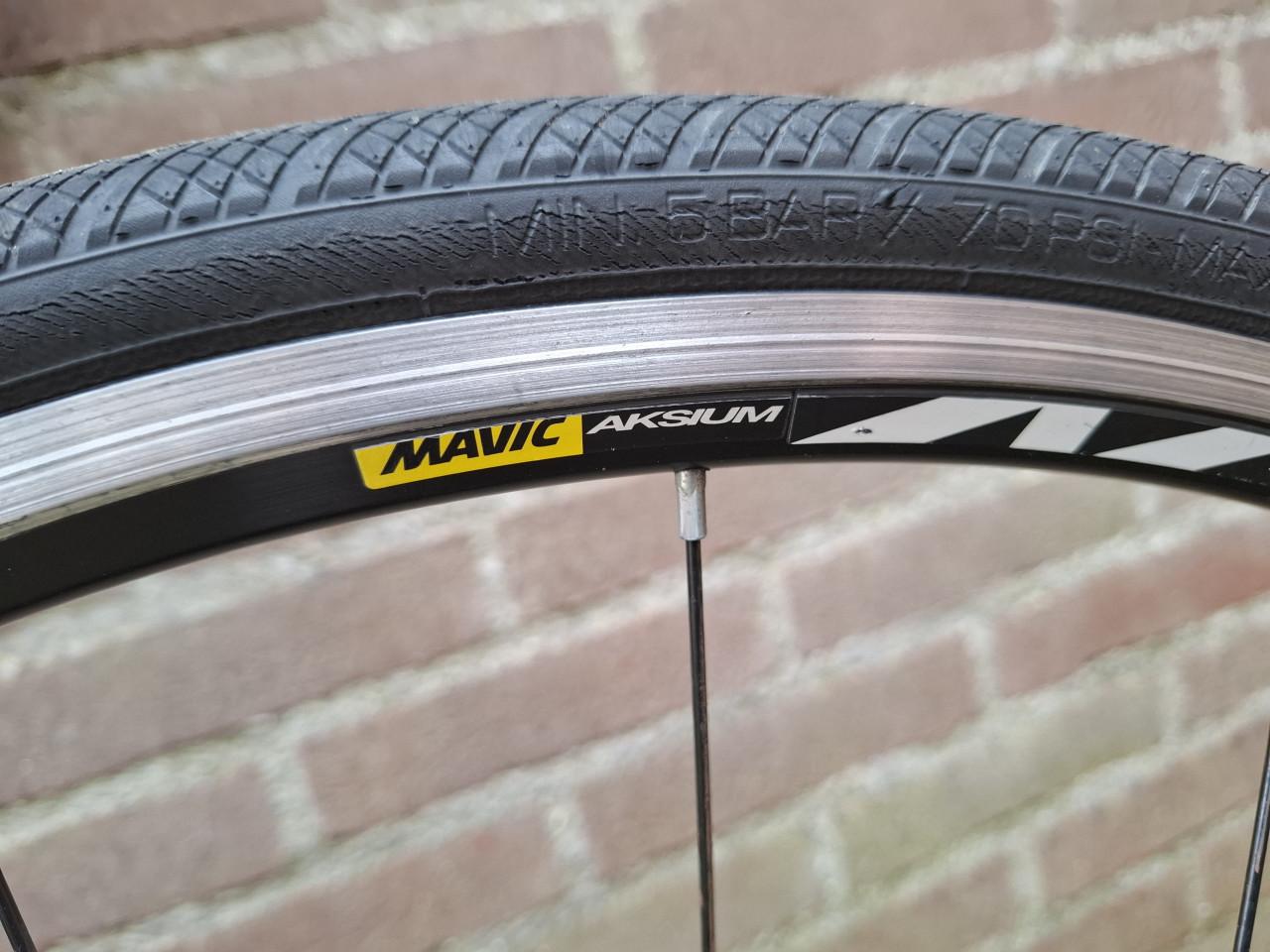 Focus Cayo AL Racefiets (L) - Shimano Tiagra - Mavic Aksium