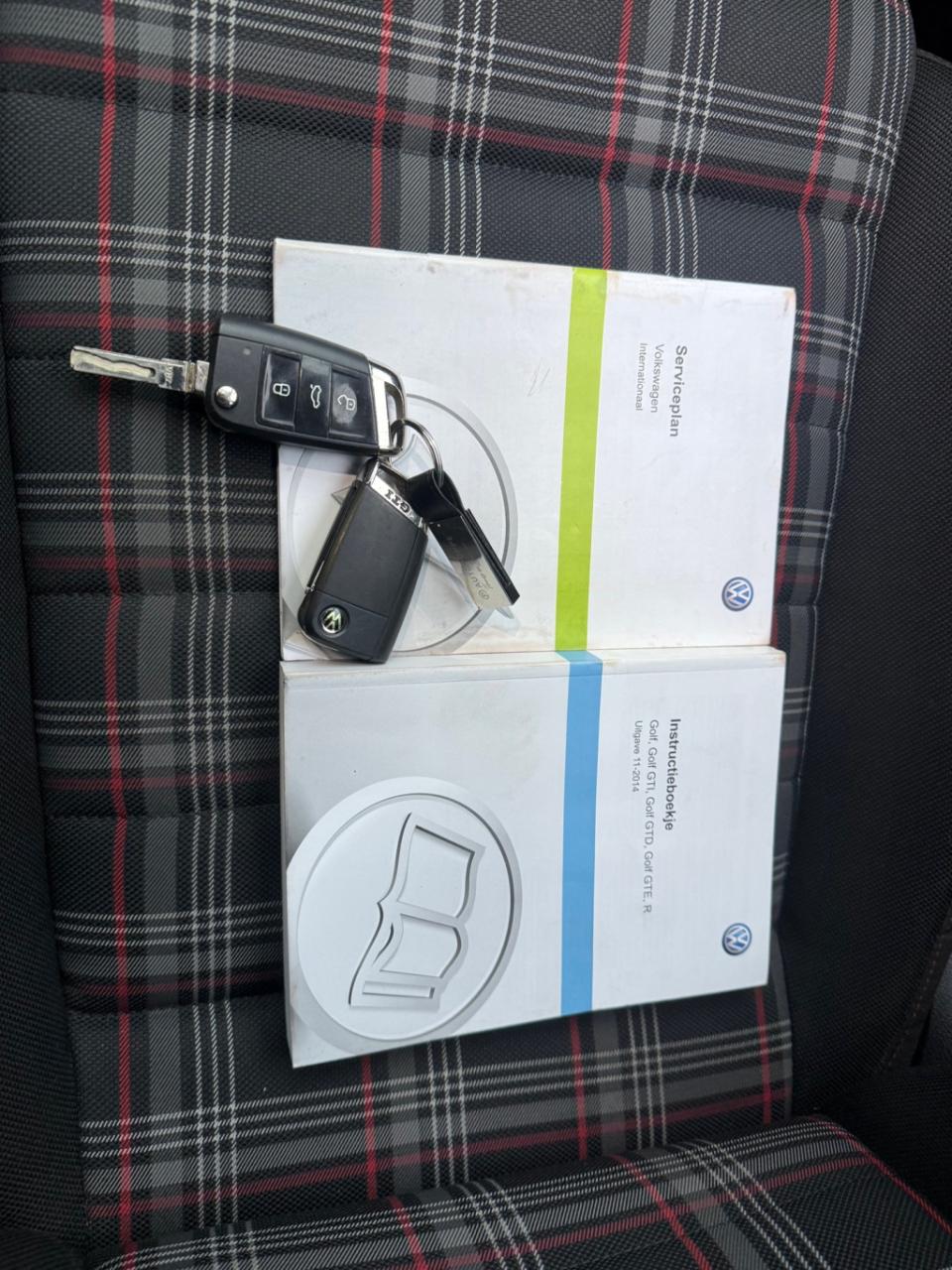 Volkswagen Golf 2.0 tsi gti performance