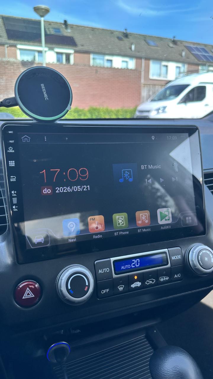 Auto