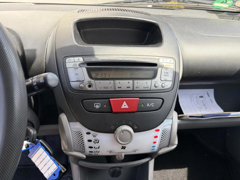 Peugeot 107 1.0-12v xs/80.000 nap/airco/2e eigenaar/leuke auto/