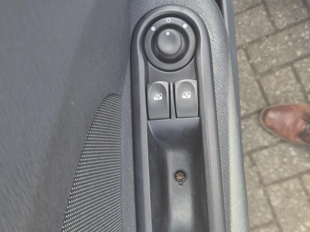 Renault Twingo 1.2 16v dynamique quikshift automaat, airco, all season + lm