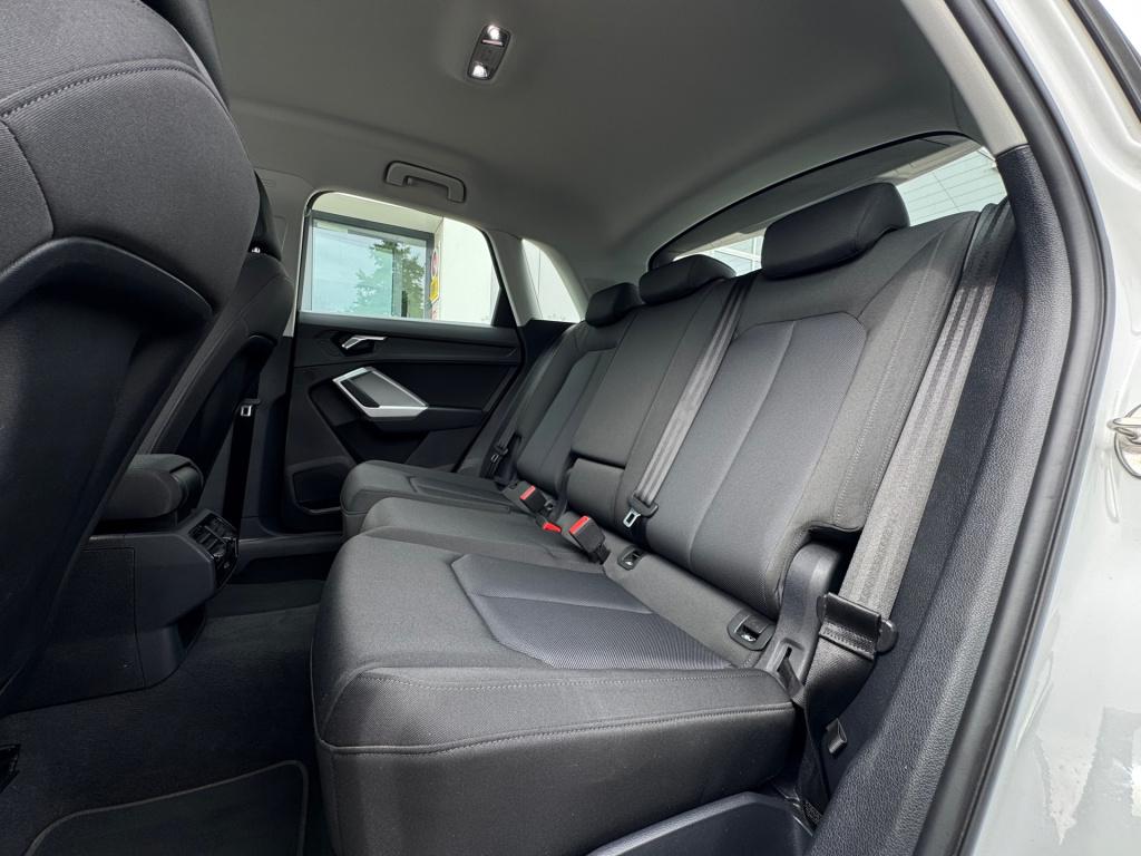 Audi Q3 35 tfsi advanced * matrix led * keyless * stoelverwarming * virtual