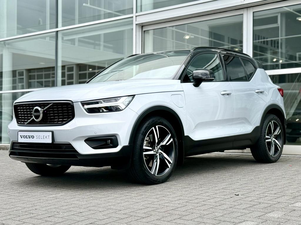Volvo XC40 t5 262pk recharge r-design| adap.cruise| trekhaak| camera| keyle