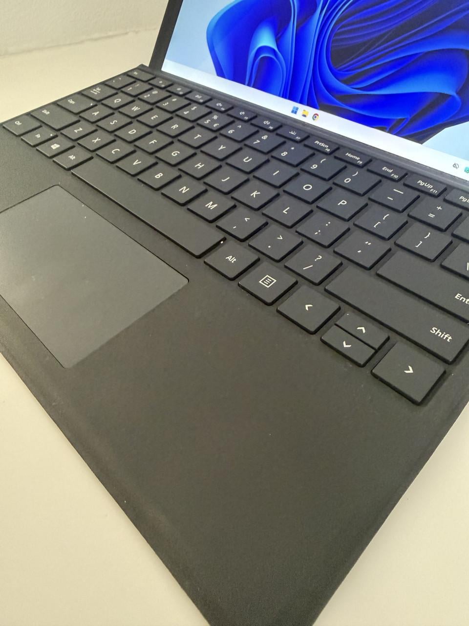 Nette Microsoft Surface Pro