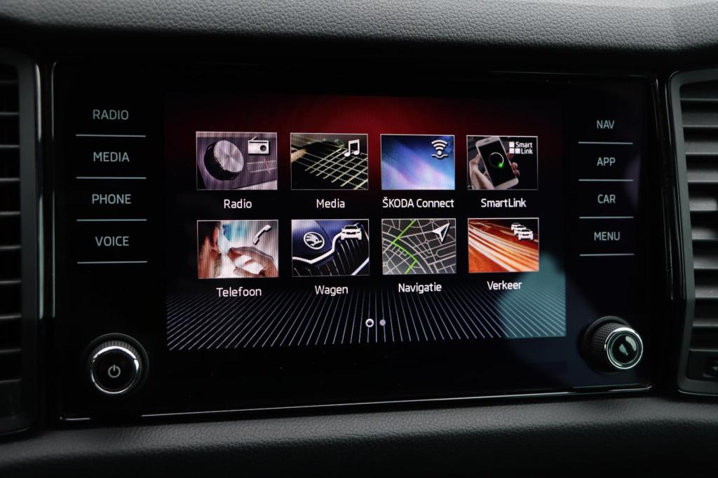 Skoda Kodiaq 1.5 tsi sportline business 150pk dsg7 | trekhaak | pano | memo