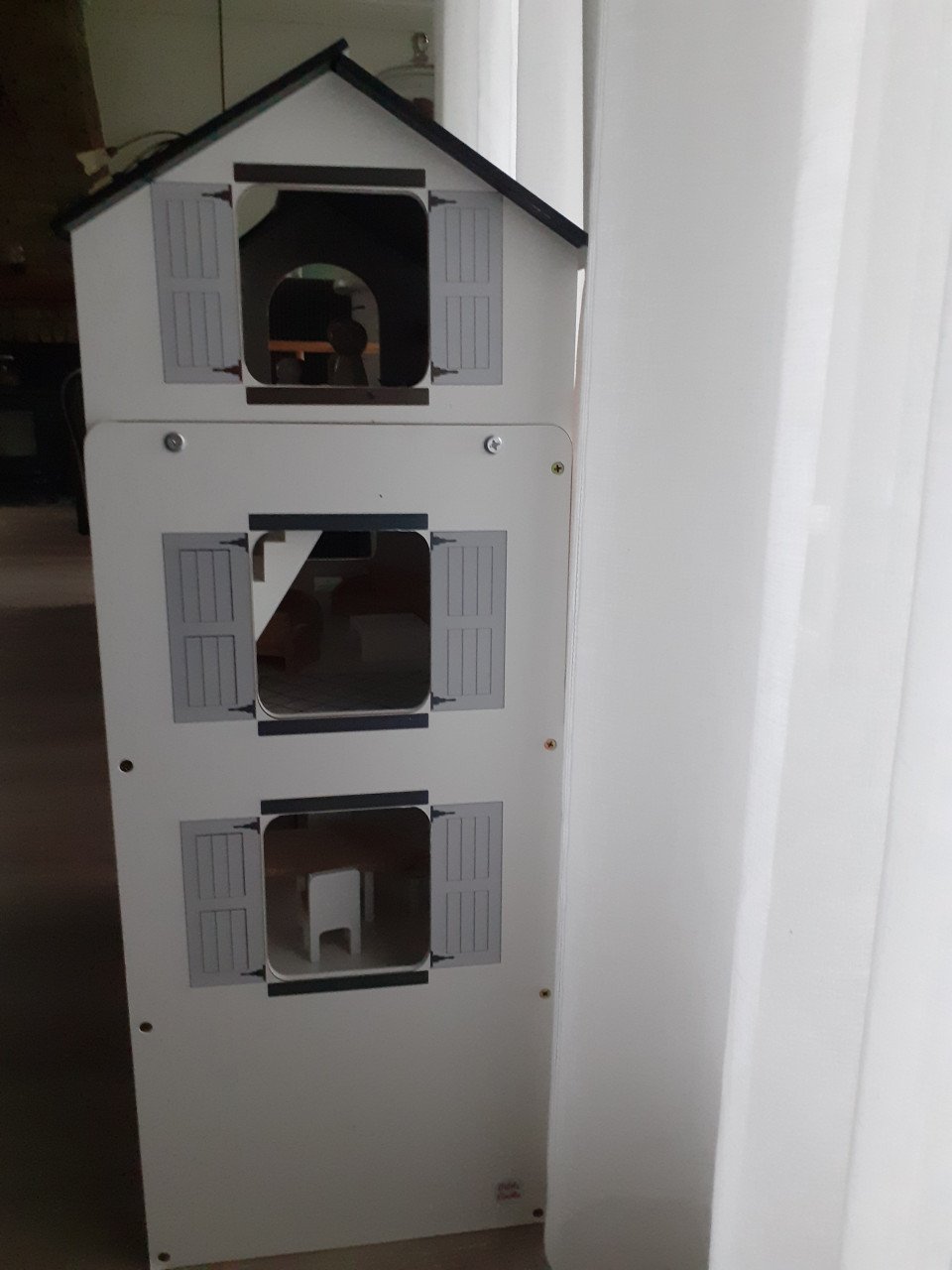 Poppenhuis Petit Amelie