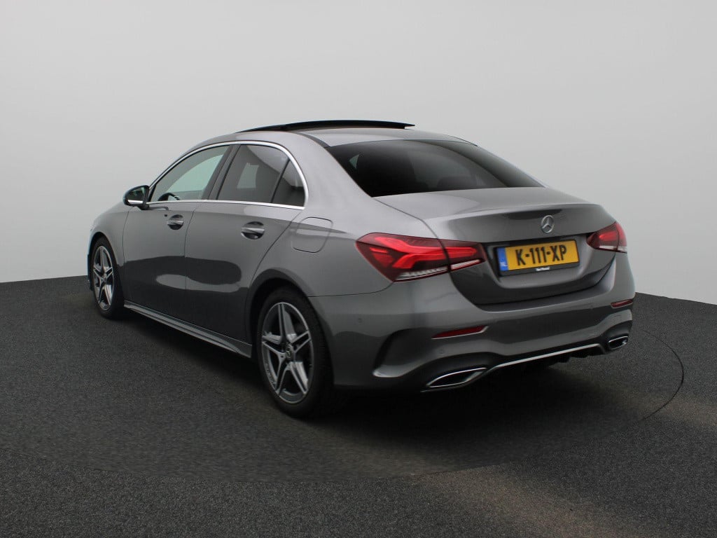 Mercedes-Benz A-Klasse 180 business solution amg | automaat | lmv | panoram