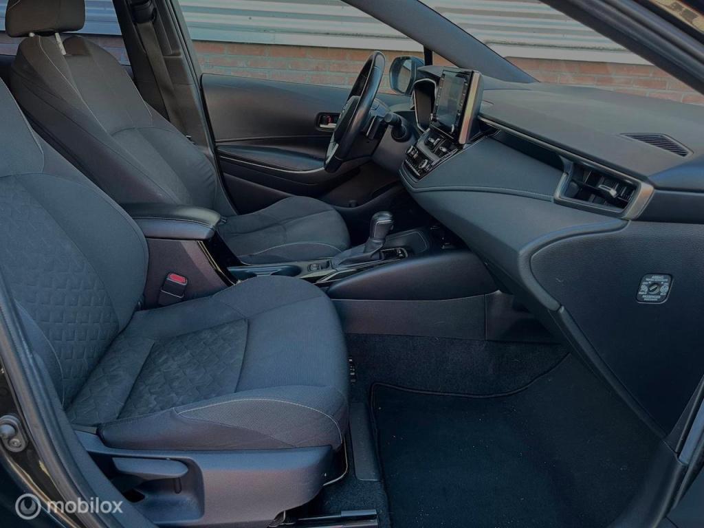 Toyota Corolla Touring Sports 2.0 hybrid style | btw | 1e eigenaar | volled