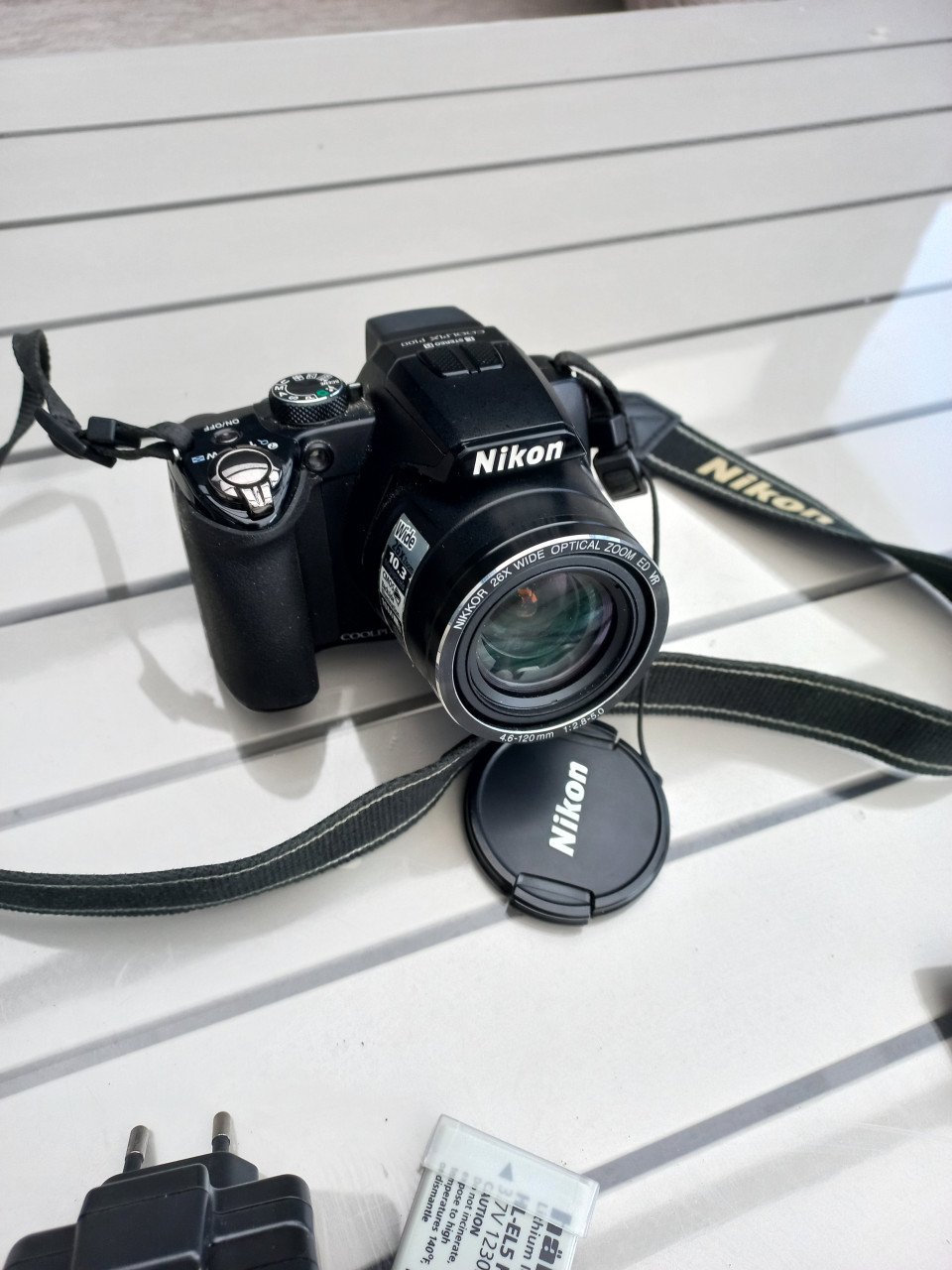 Nikon coolpix p100