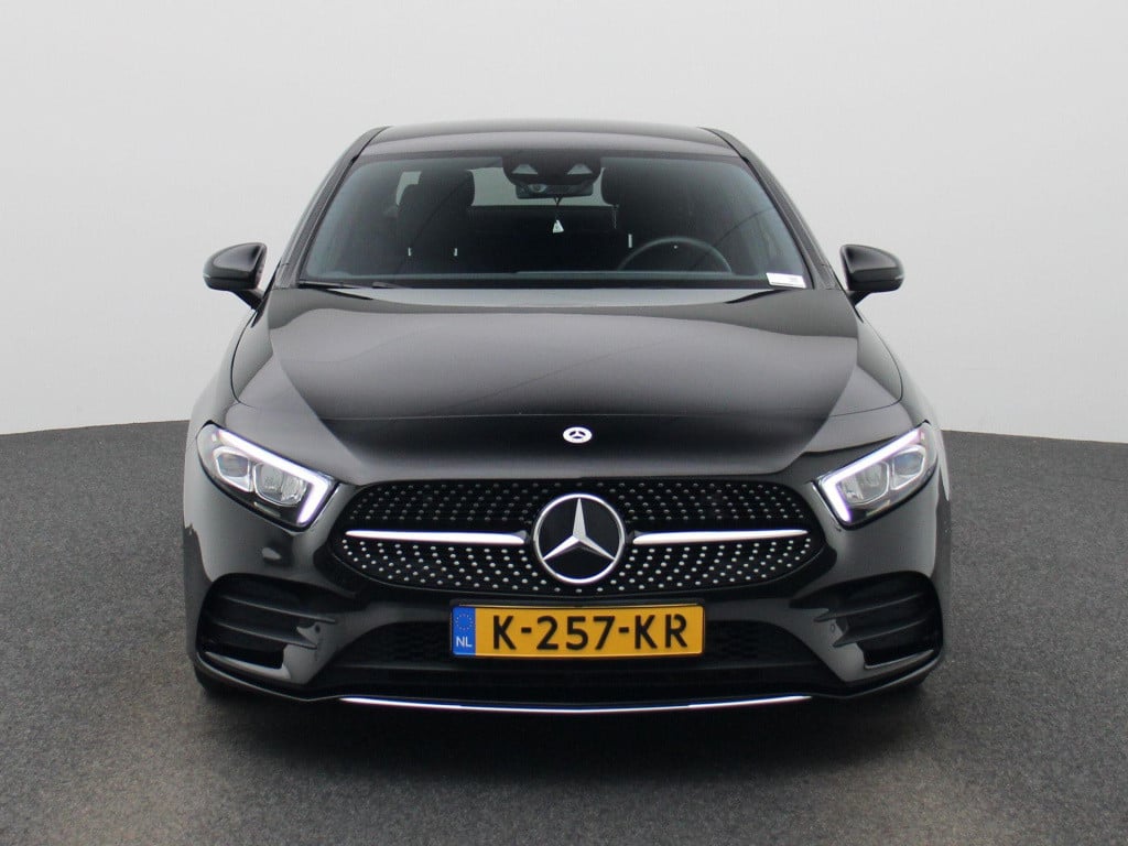 Mercedes-Benz A-Klasse 200 business solution amg | automaat | navigatie | a