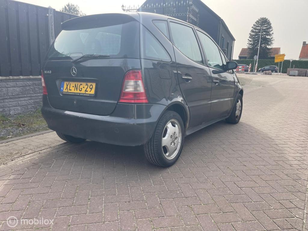 Mercedes-Benz A-Klasse 140 elegance