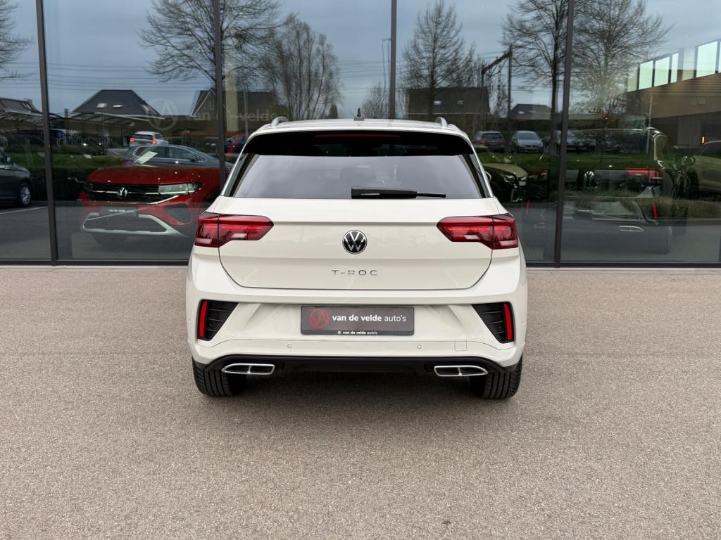 Volkswagen T-roc 1.5 tsi 150pk dsg r-line | trekhaak | camera | keyless | e