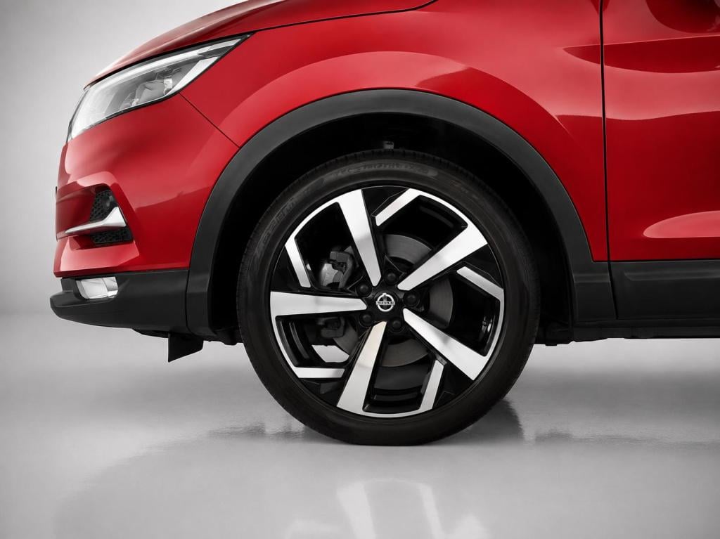 Nissan Qashqai 1.3 dig-t premium edition