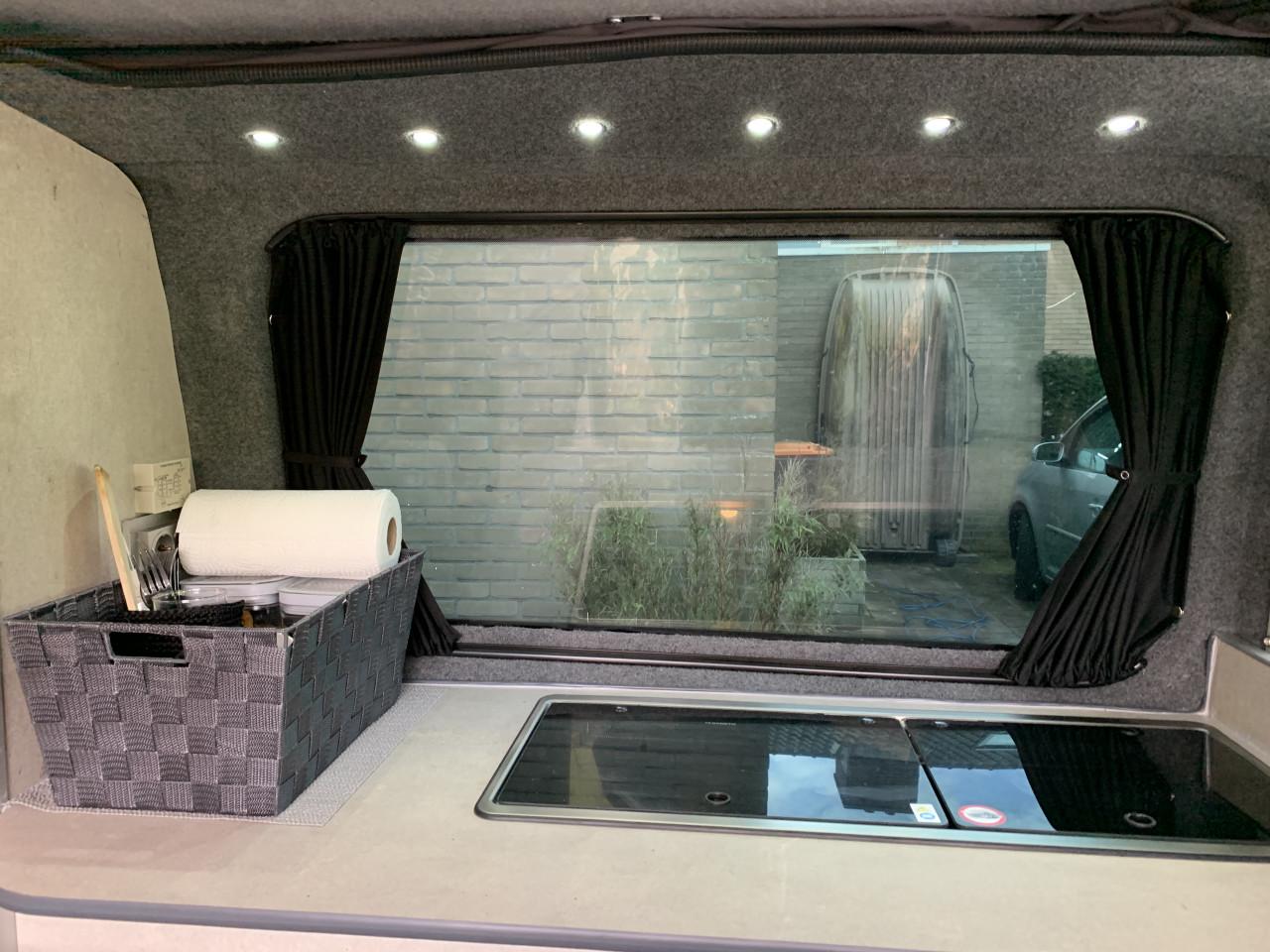 VW T5 Stealth Camper