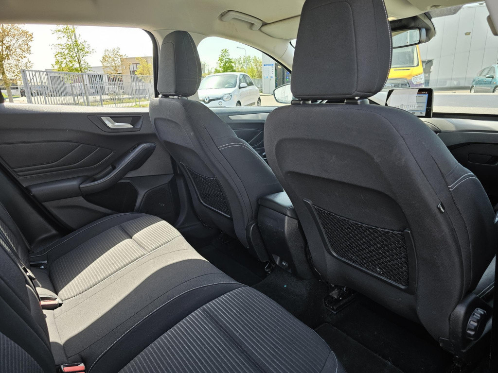 Ford Focus wagon 1.0 ecoboost titanium business