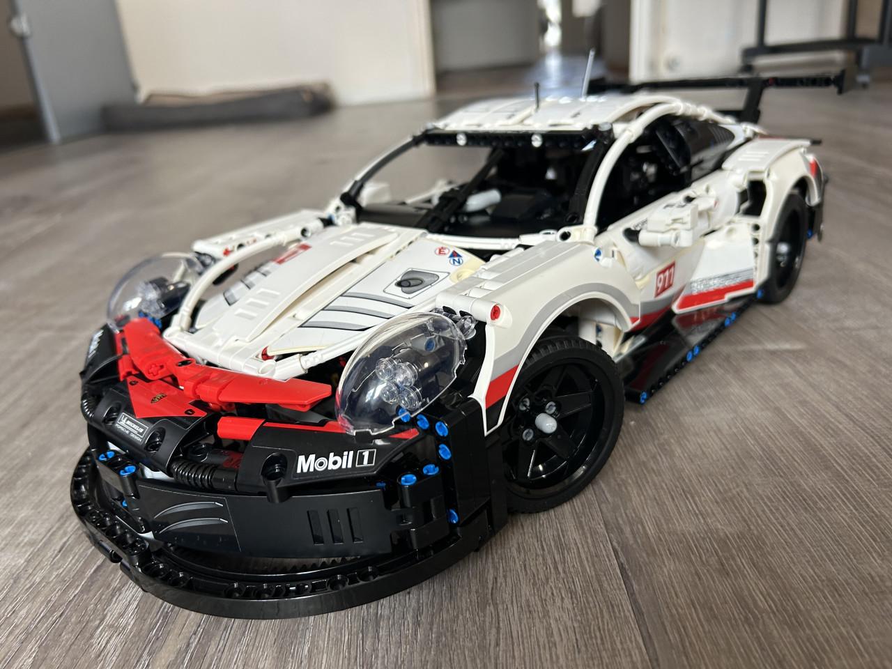 Lego Set - 42096 - Technic – Porsche 911 RSR