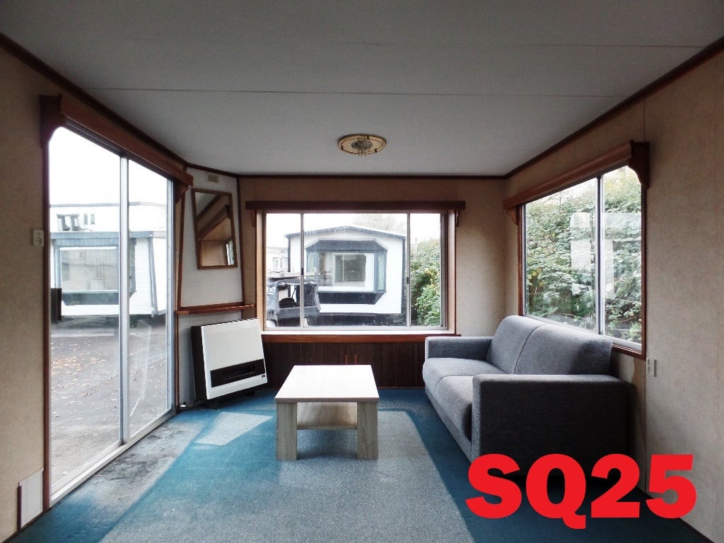 Diverse modellen chalets met retro inrichting te koop