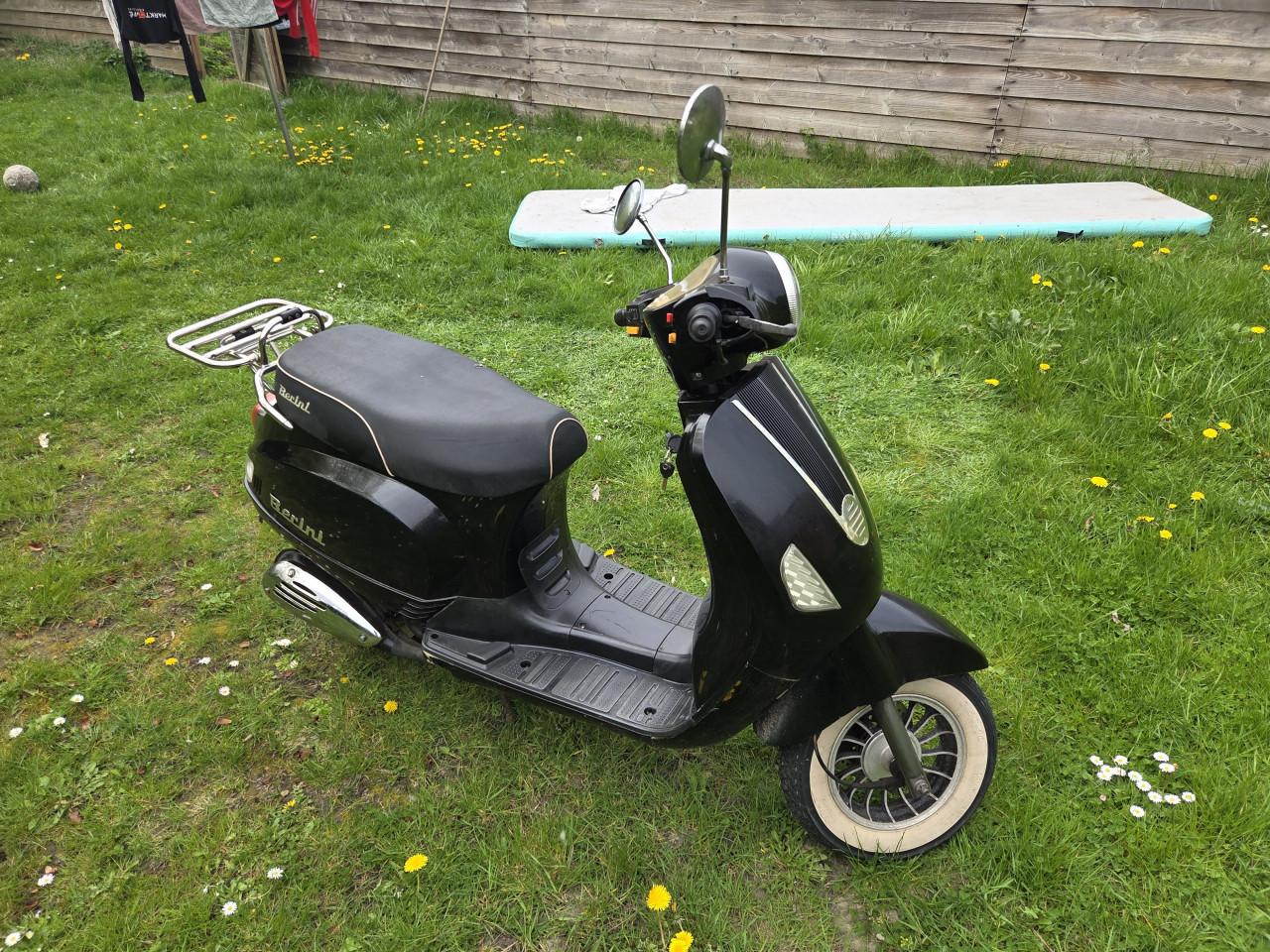 Te koop Berini snorscooter igs