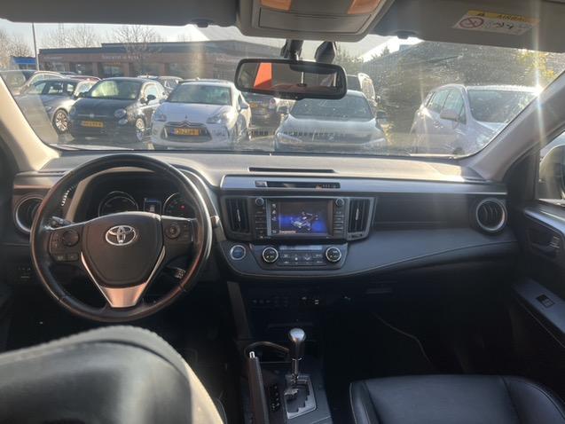Toyota Rav4 2.5 hybrid awd executive business | 1.650kg trekgewicht!