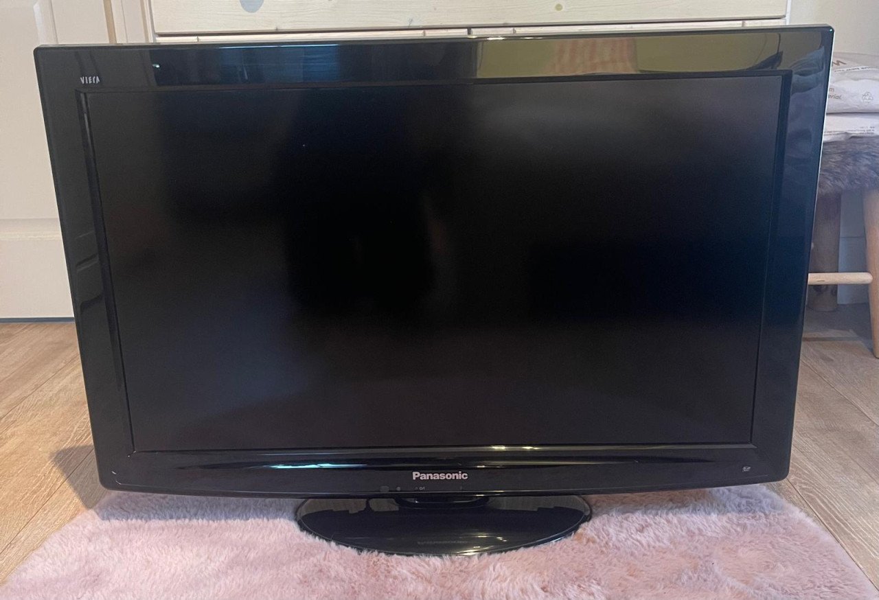 Te koop breedbeeld TV