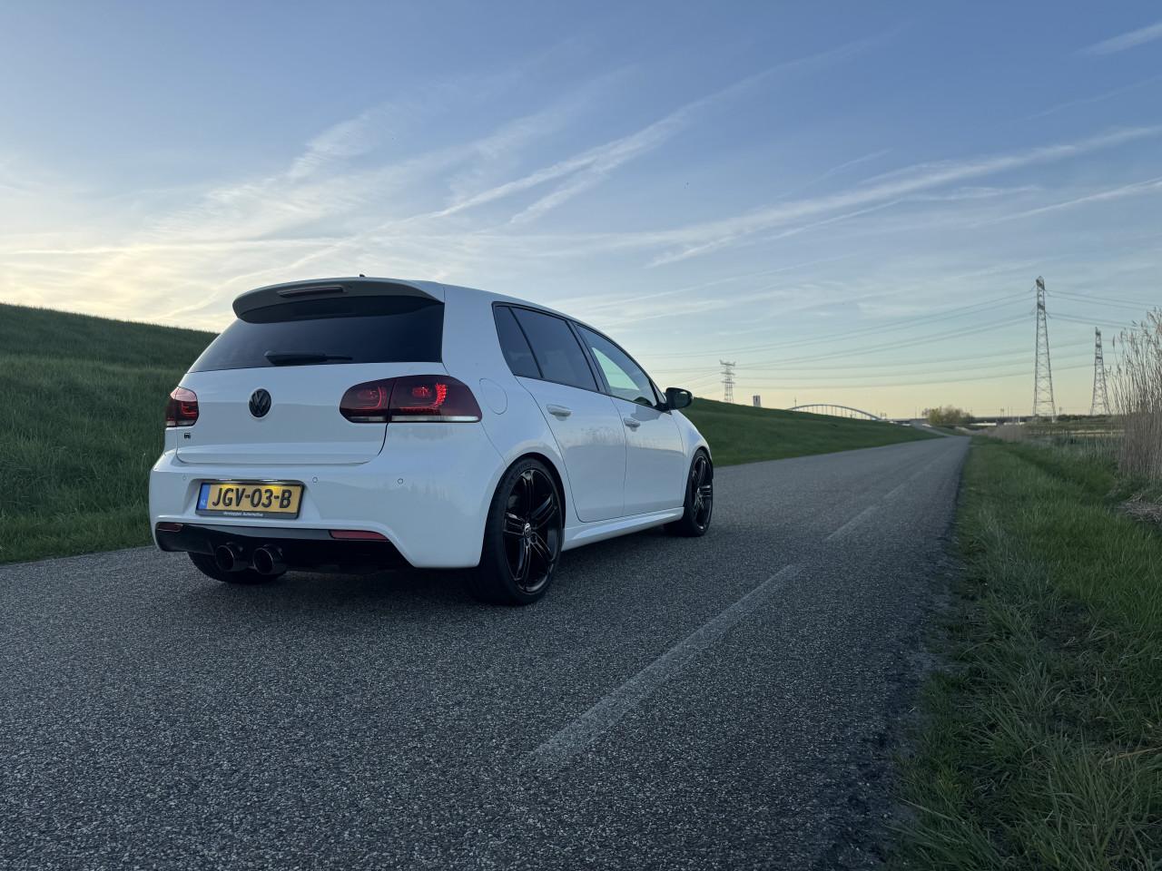 VOLKSWAGEN GOLF 6R 2.0 TFSI 5D DSG