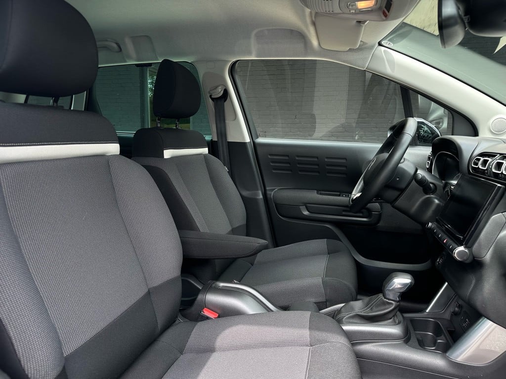Citroen C3 Aircross 1.2 pt s&s shine // automaat // nieuwstaat //