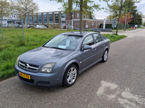Opel vectra 1.8i 16v gts bj 2003 zeer mooi