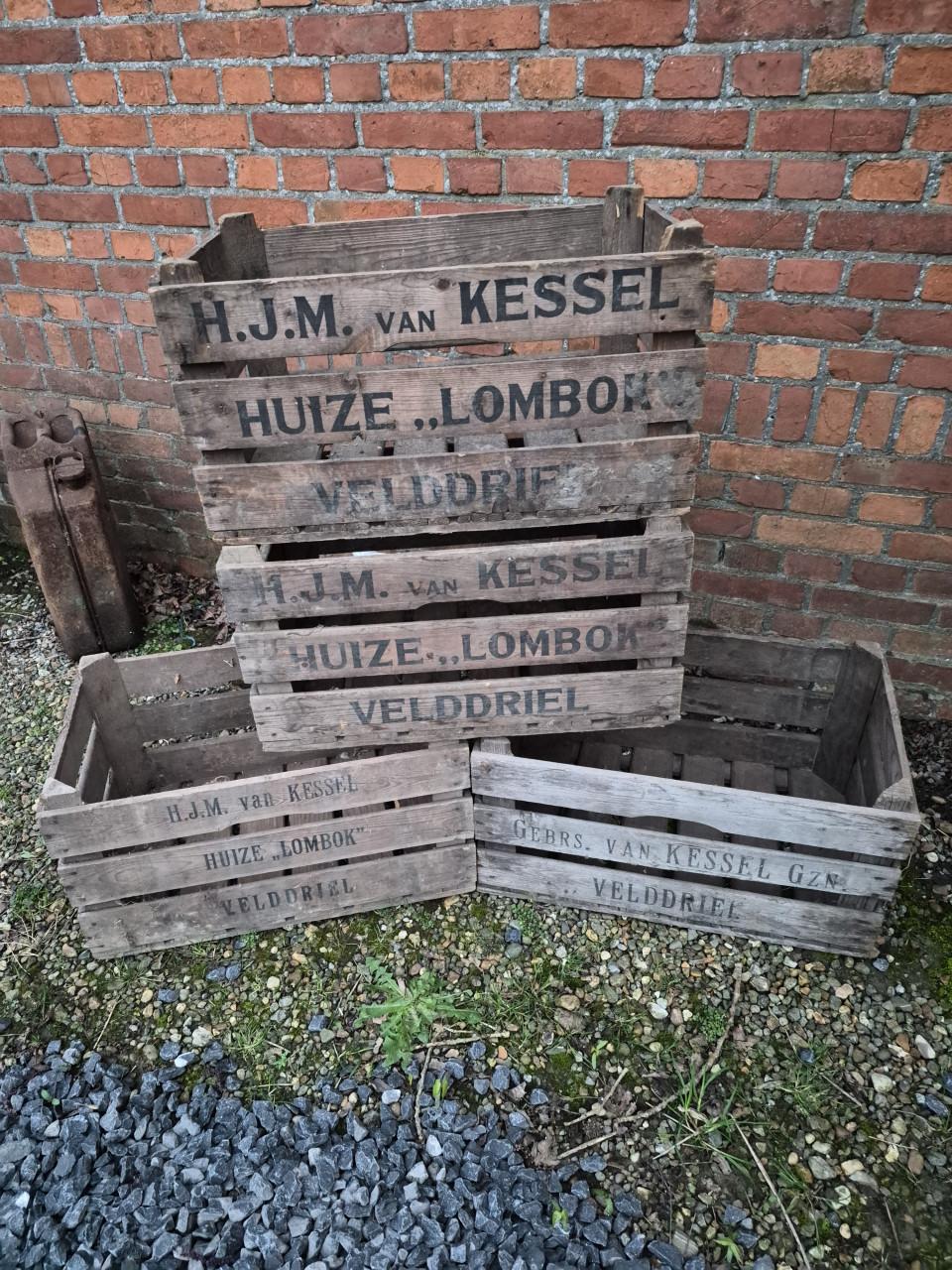 Prachtige Oude Veilingkistjes