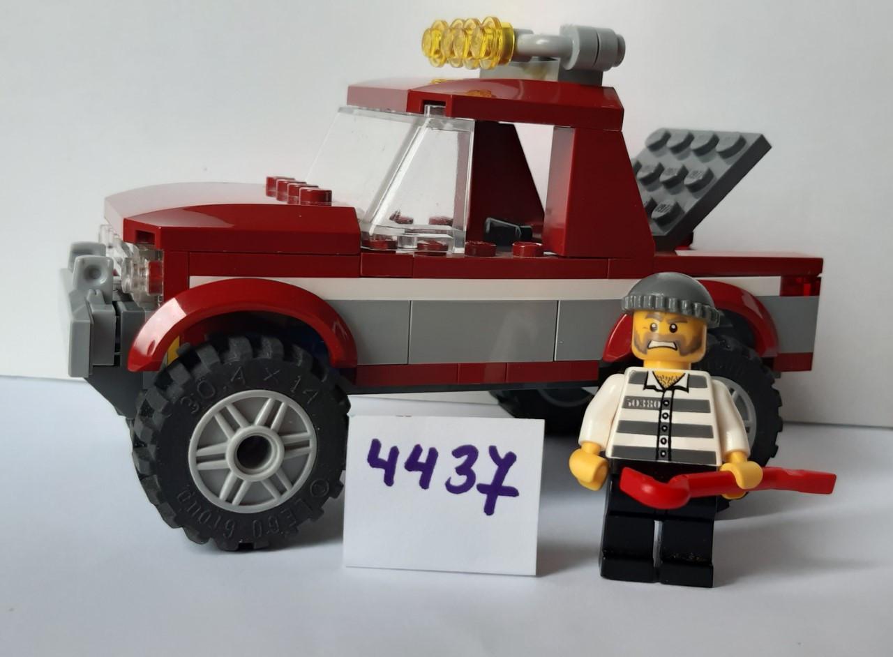 Lego City 4437: politie quad en jeep met 2 minifiguren